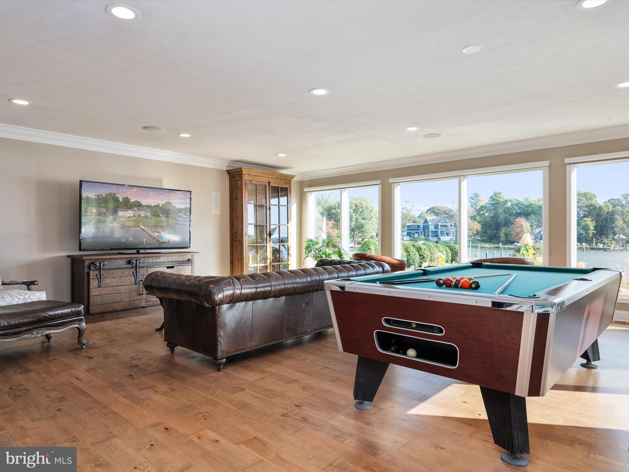 NORTH SHORE - Residential