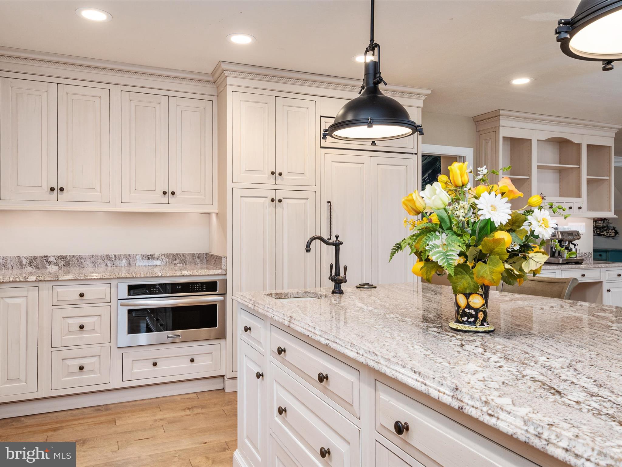 NORTH SHORE - Residential