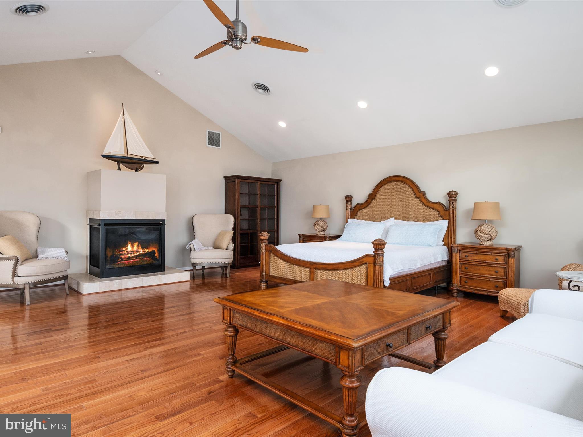 NORTH SHORE - Residential