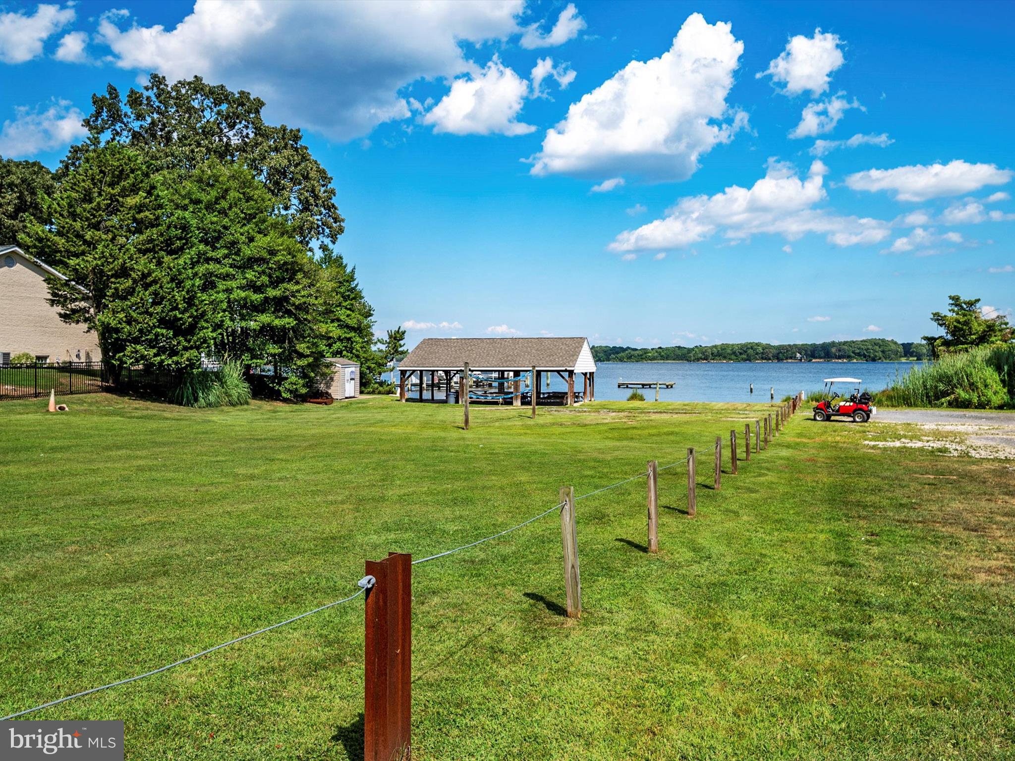 NORTH SHORE - Residential