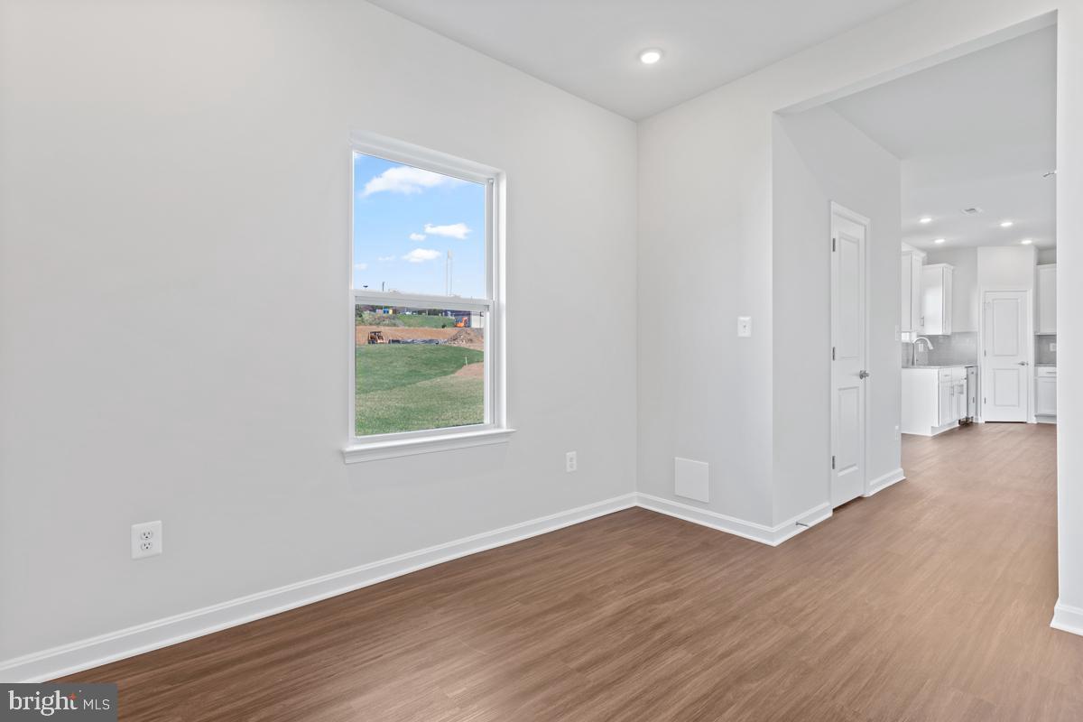 SOUTH BROOK - Residential