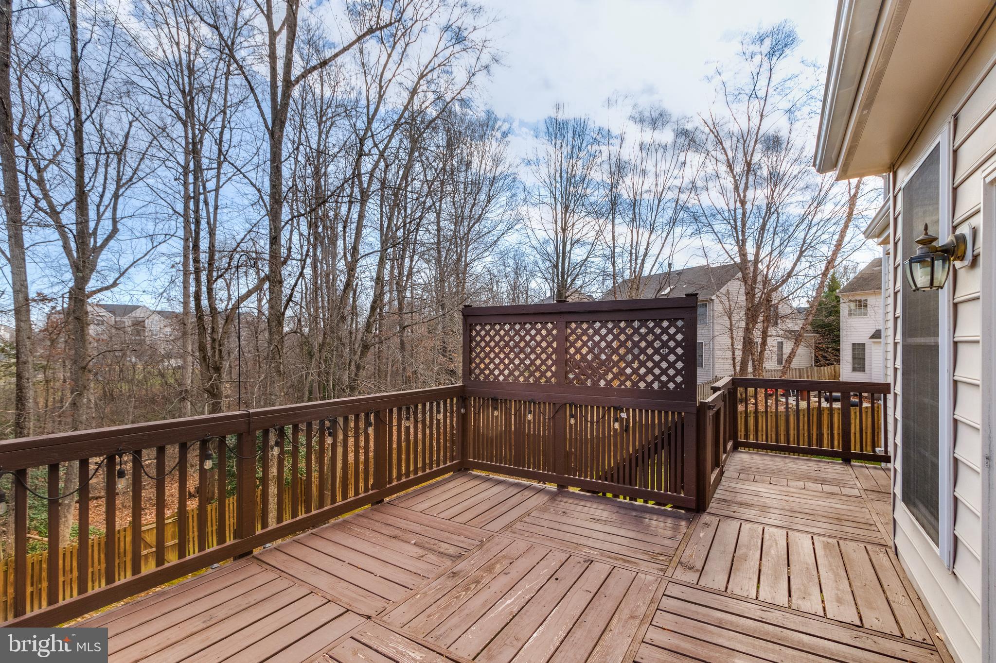 RIDGEFIELD VILLAGE - Residential