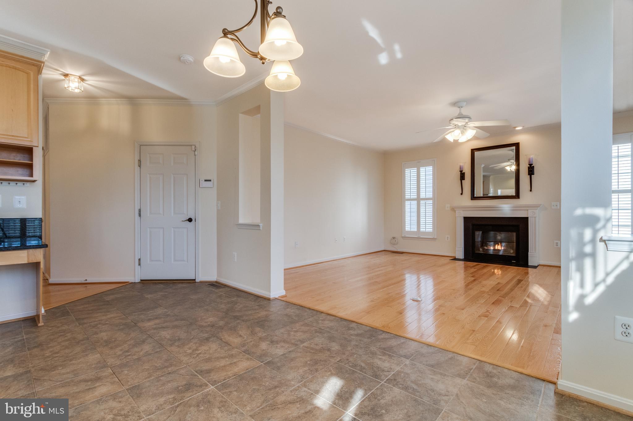 RIDGEFIELD VILLAGE - Residential