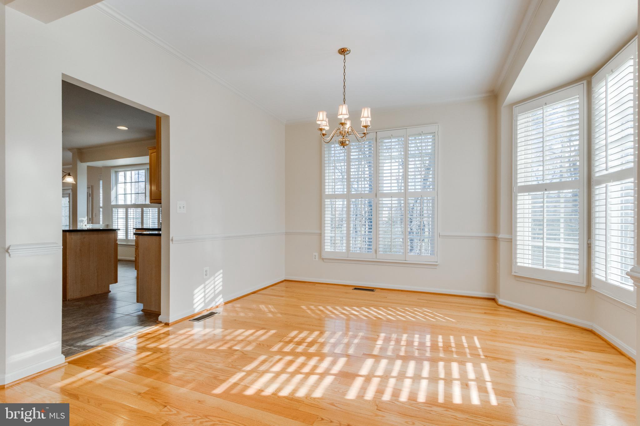 RIDGEFIELD VILLAGE - Residential