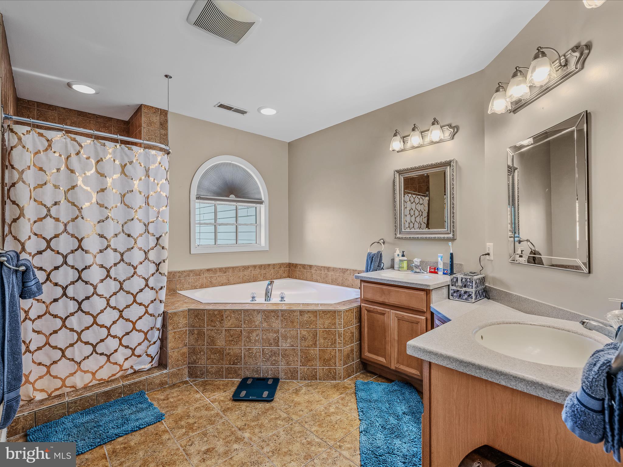 MARTINSBURG - Residential