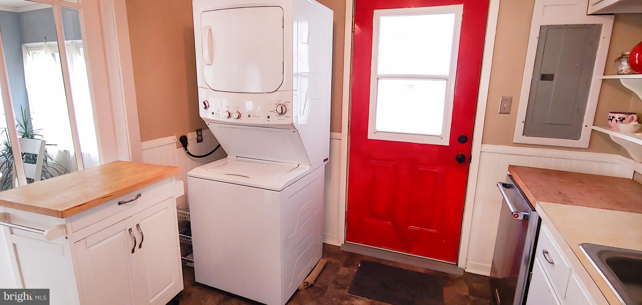 PINEY POINT HOMES - Residential