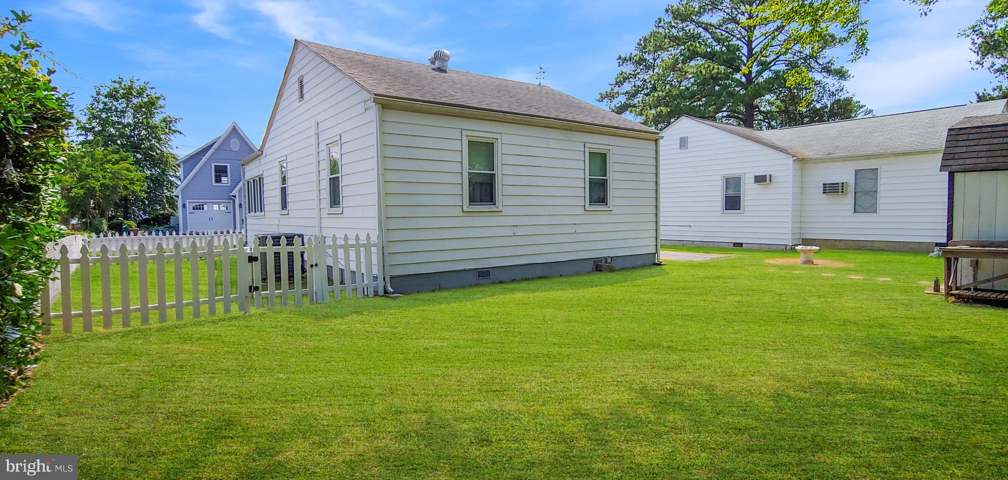 PINEY POINT HOMES - Residential