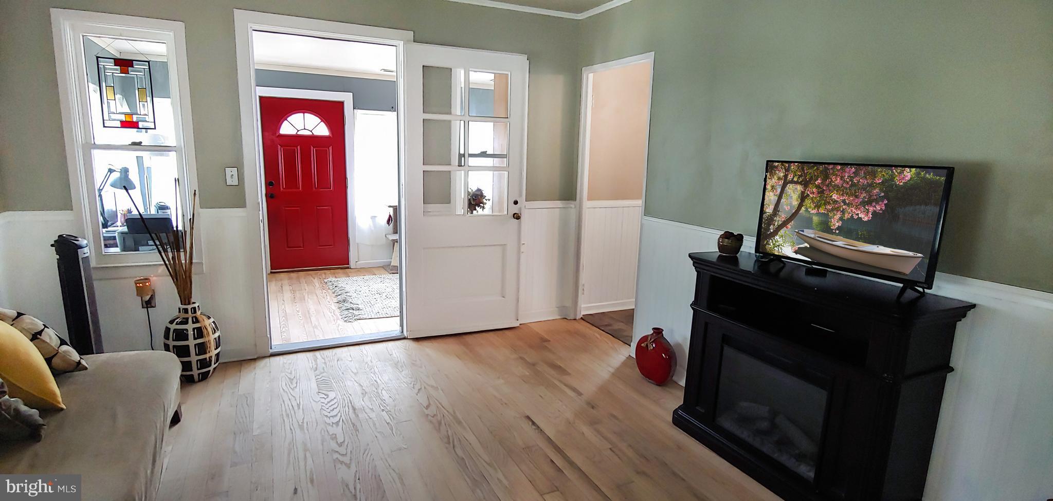 PINEY POINT HOMES - Residential