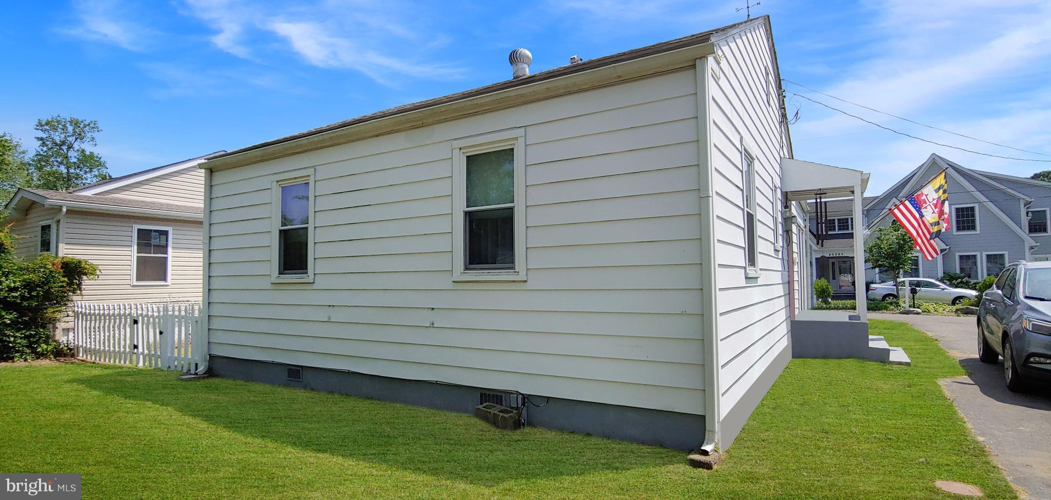 PINEY POINT HOMES - Residential