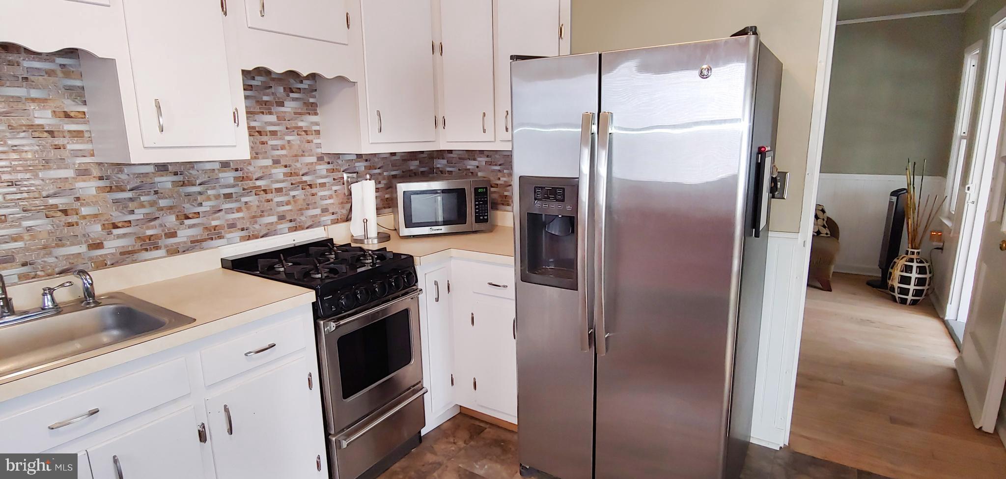 PINEY POINT HOMES - Residential