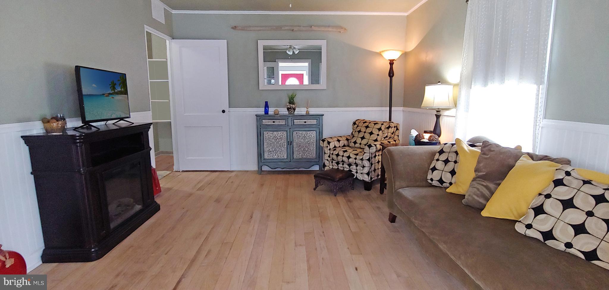 PINEY POINT HOMES - Residential