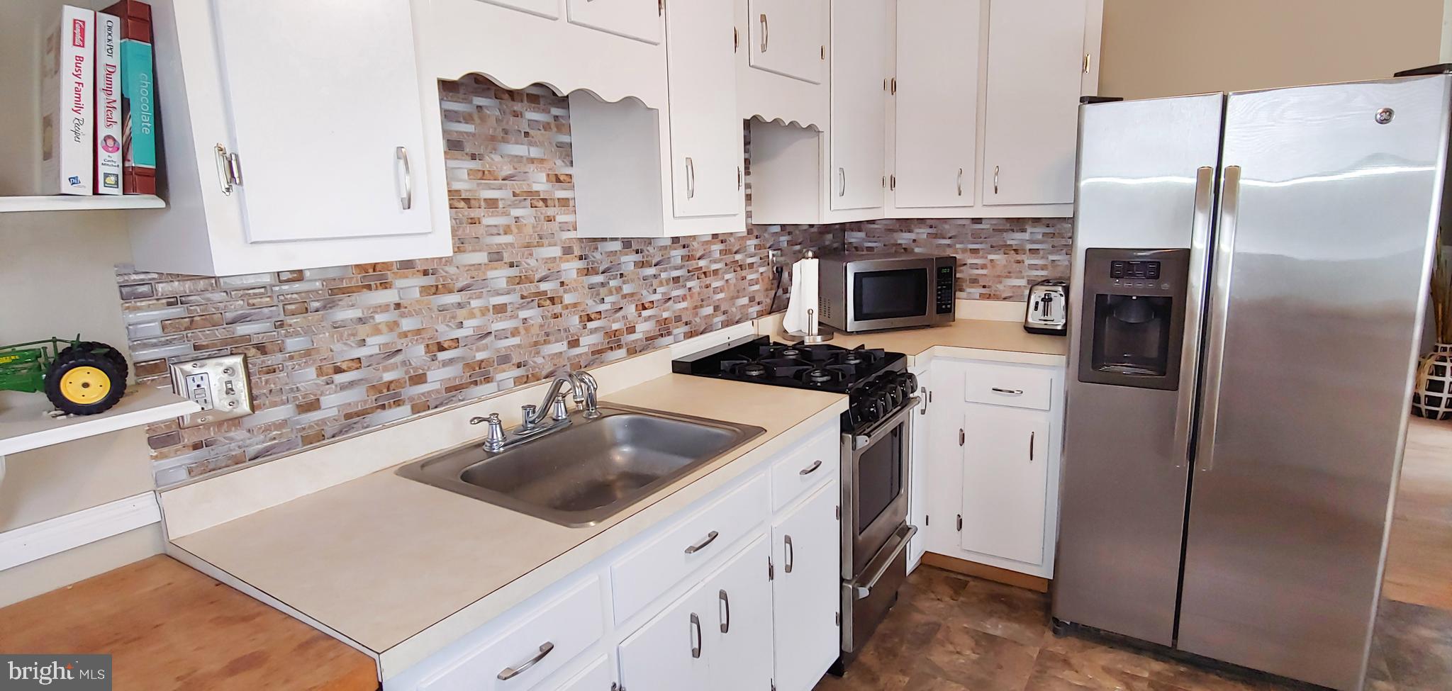 PINEY POINT HOMES - Residential