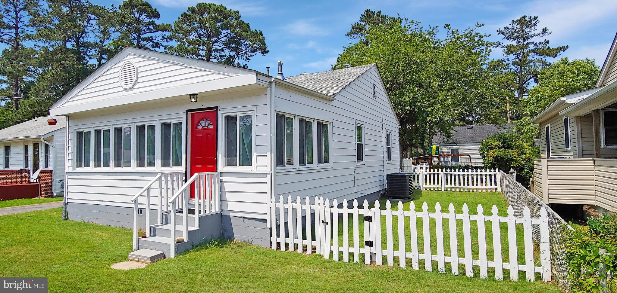 PINEY POINT HOMES - Residential