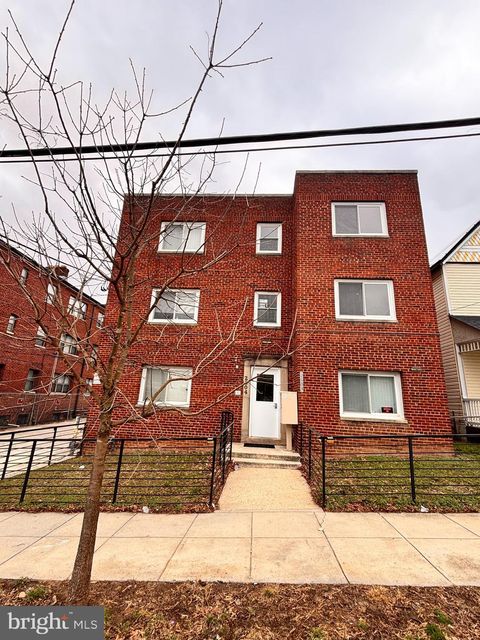 2504 22ND STREET NE 6 WASHINGTON DC 20018