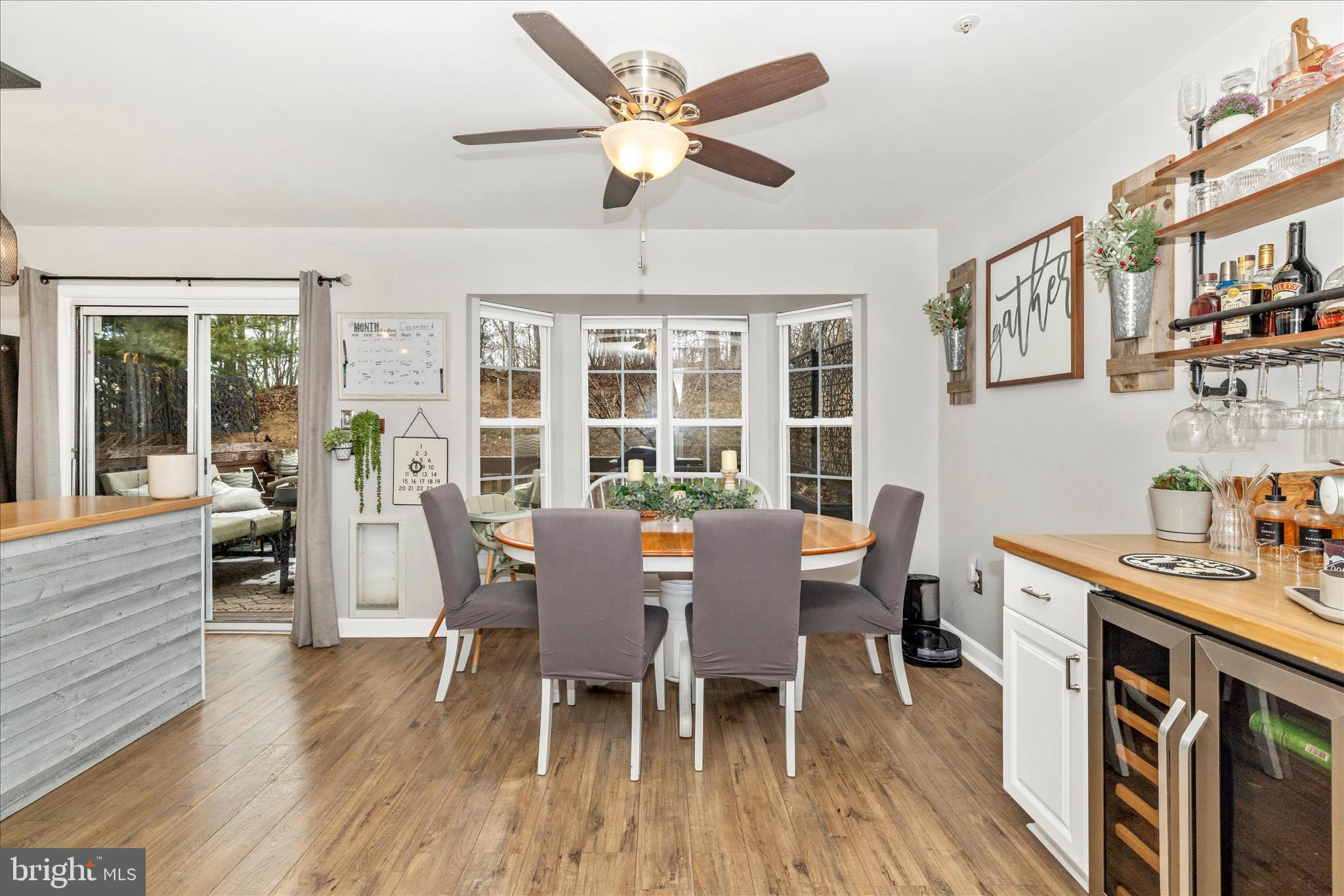 SPRING RIDGE - Residential