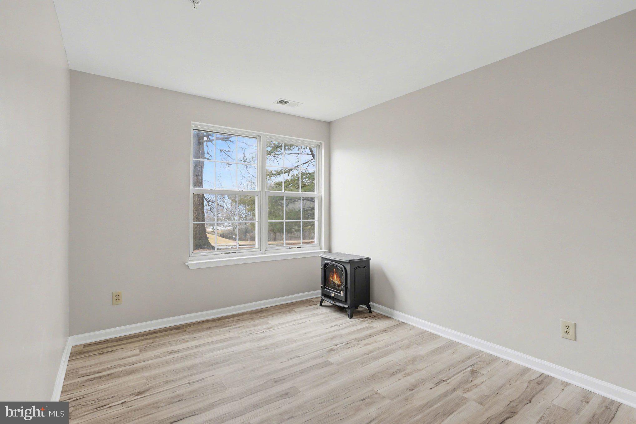 GREENBRIER HILLS - Residential