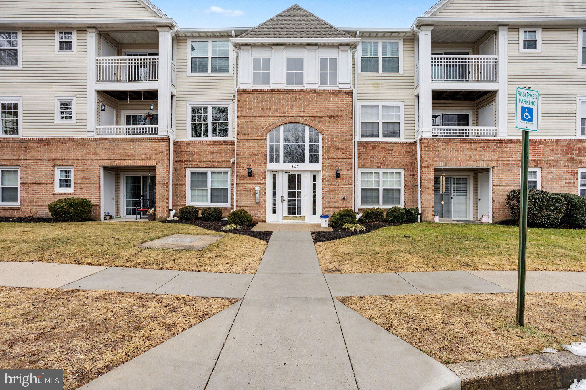 GREENBRIER HILLS - Residential