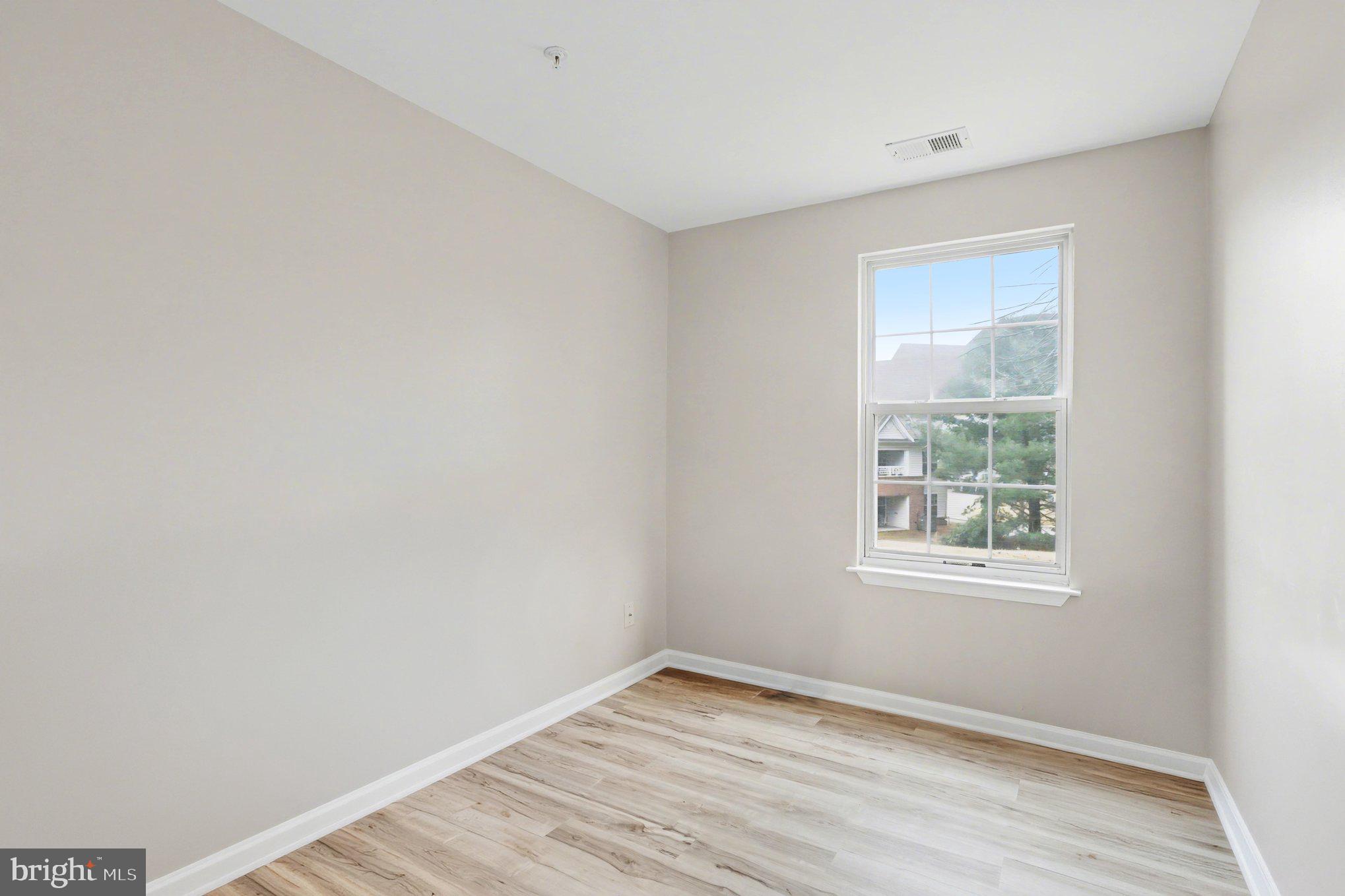 GREENBRIER HILLS - Residential