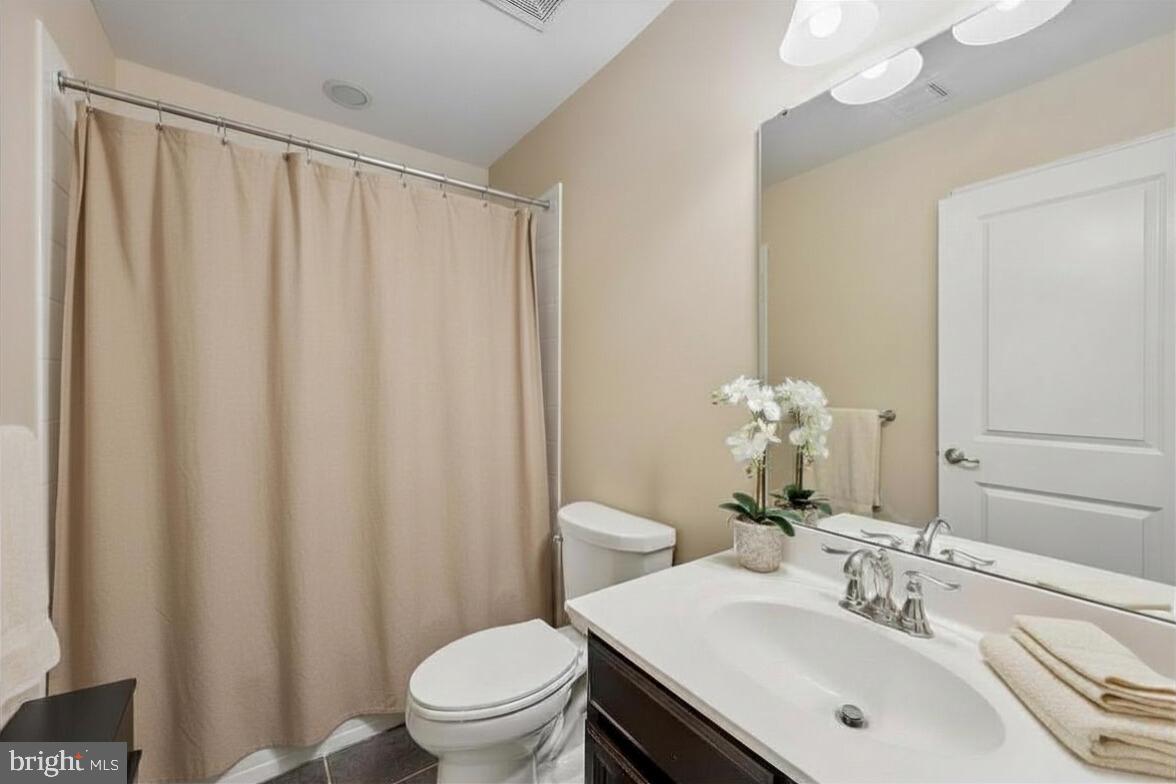 MEADOWVIEW - Residential