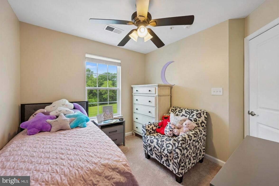 MEADOWVIEW - Residential