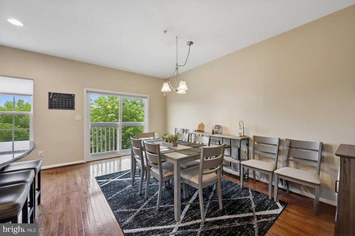 MEADOWVIEW - Residential