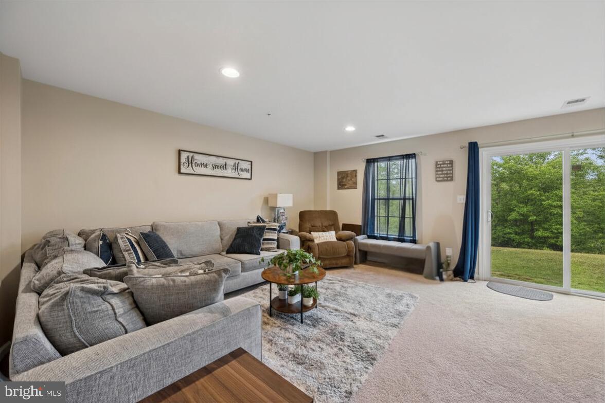 MEADOWVIEW - Residential