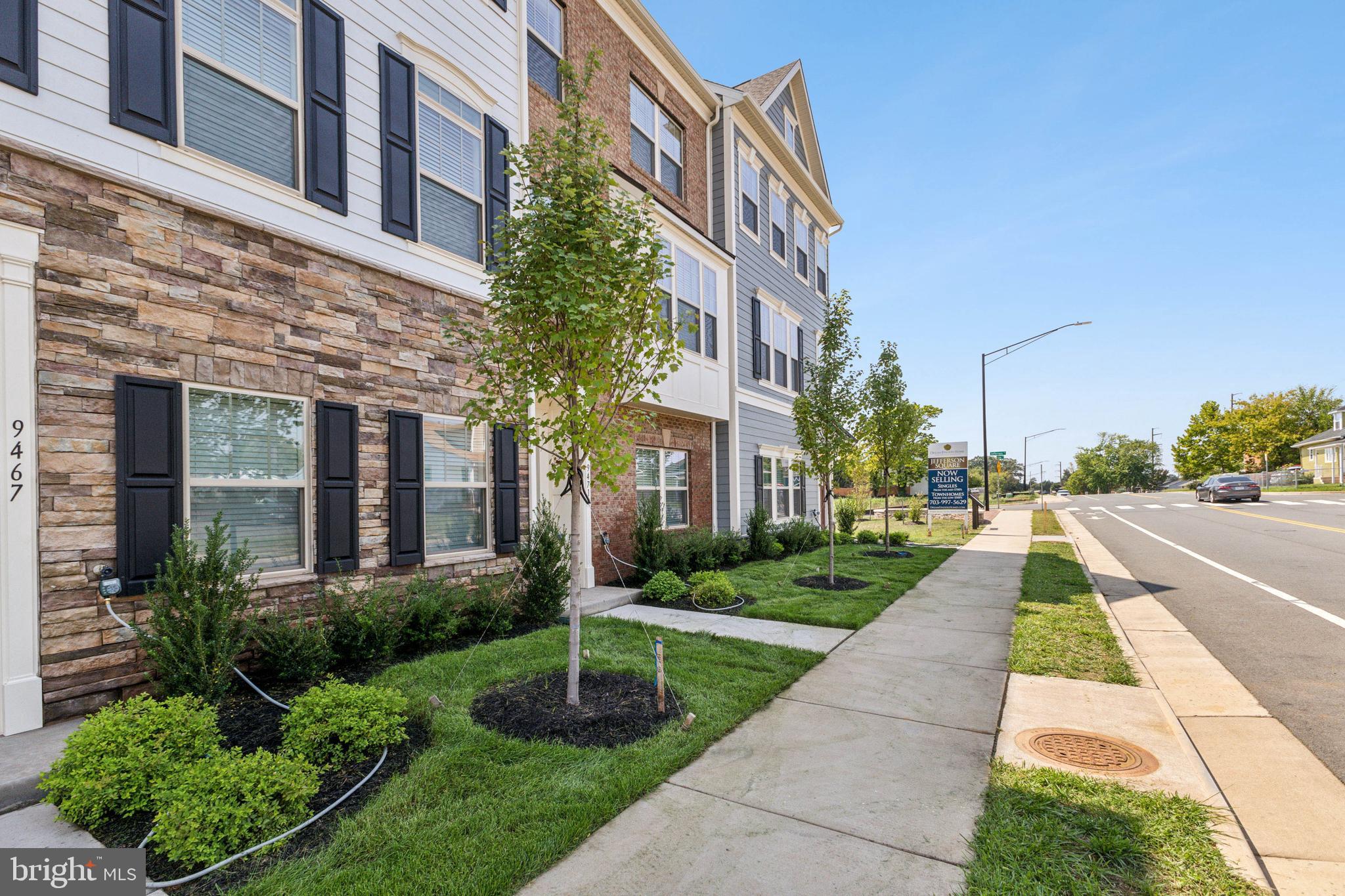 JEFFERSON SQUARE - Residential