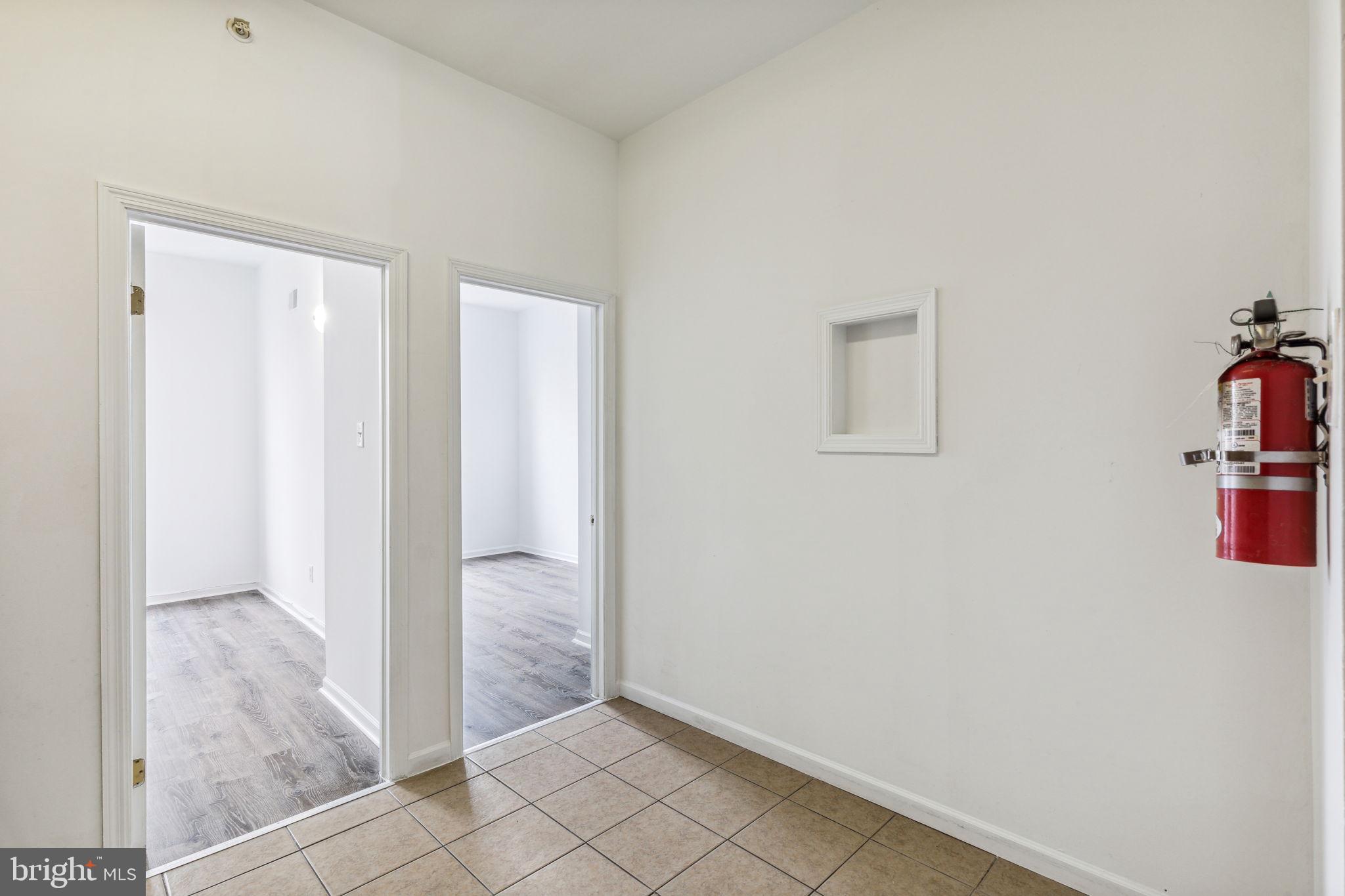 PHILADELPHIA (NORTHWEST) - Residential Lease