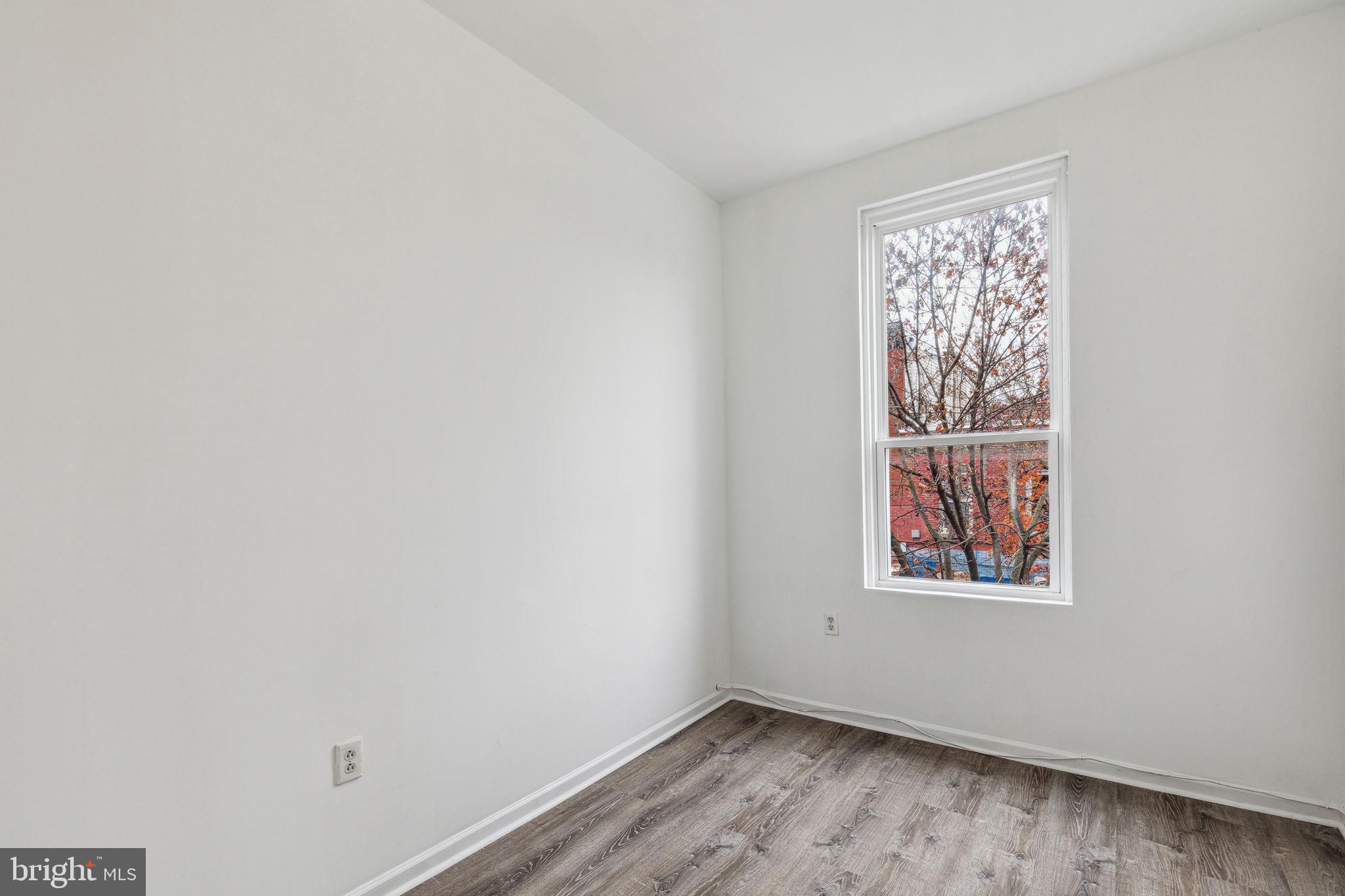 PHILADELPHIA (NORTHWEST) - Residential Lease