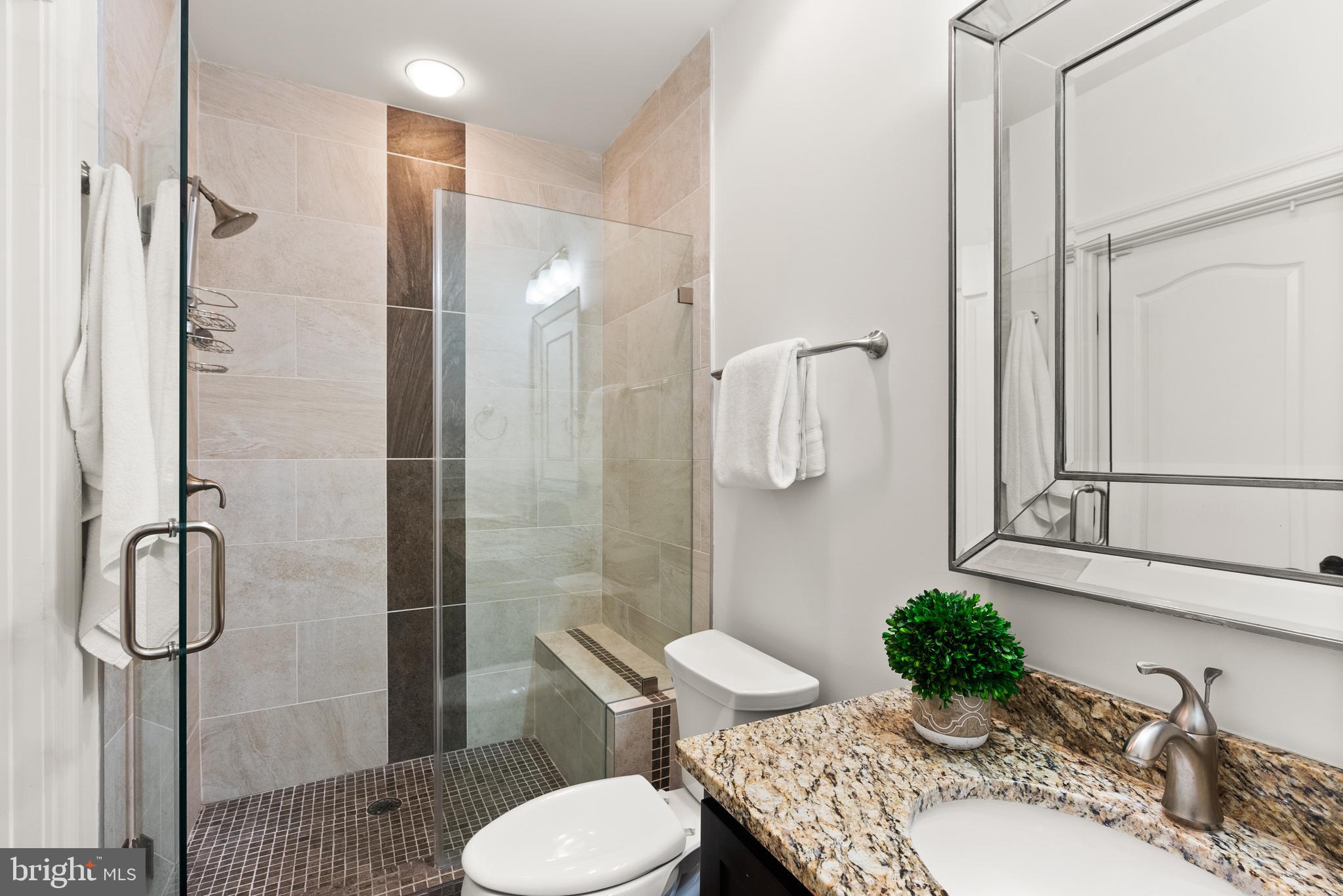 VIENNA WOODS - Residential