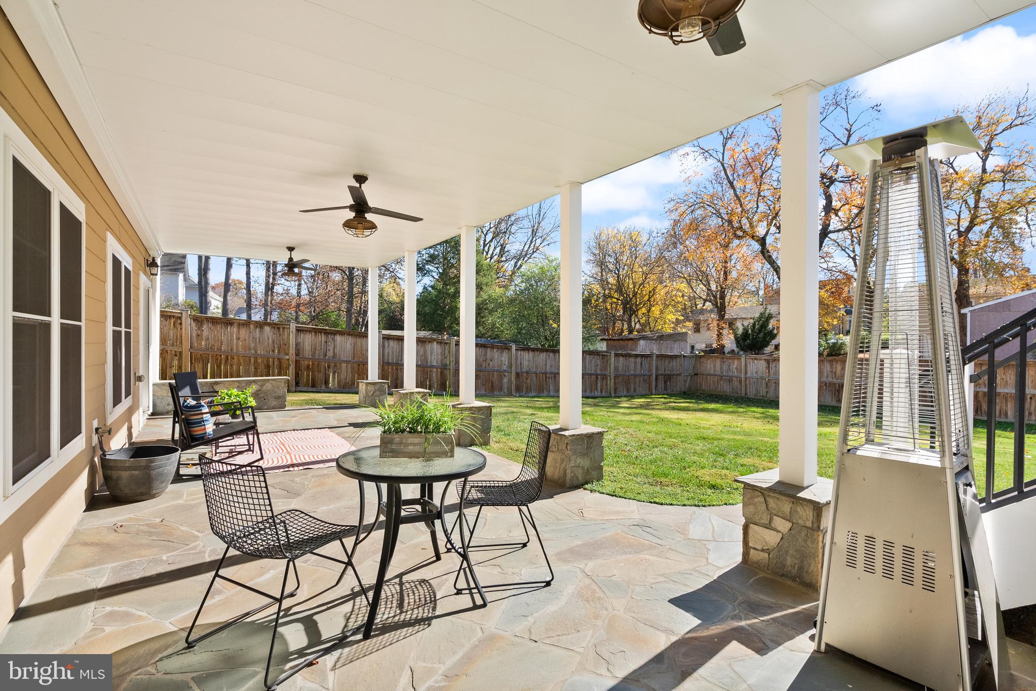 VIENNA WOODS - Residential