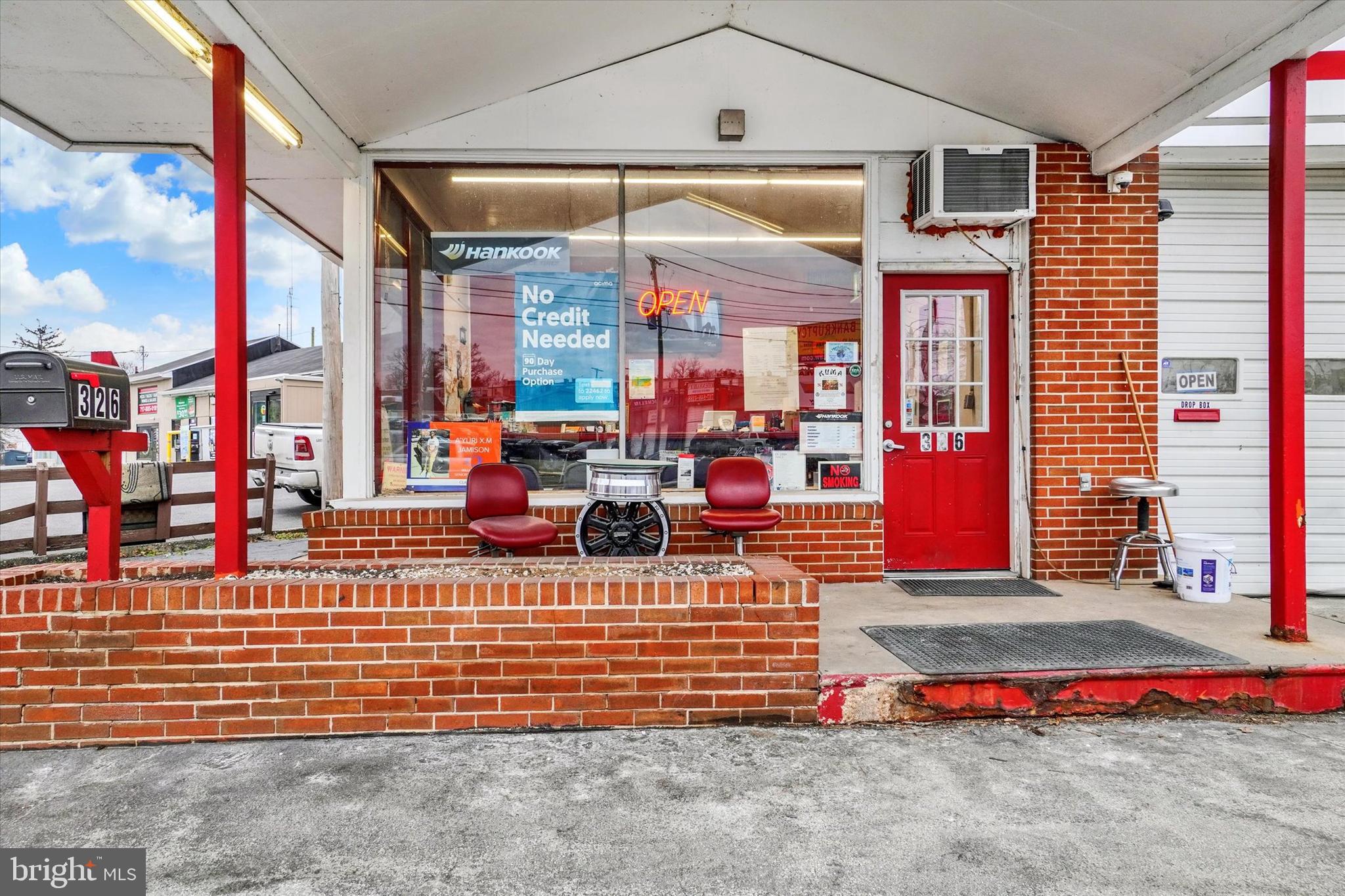 326 S RICHLAND AVENUE