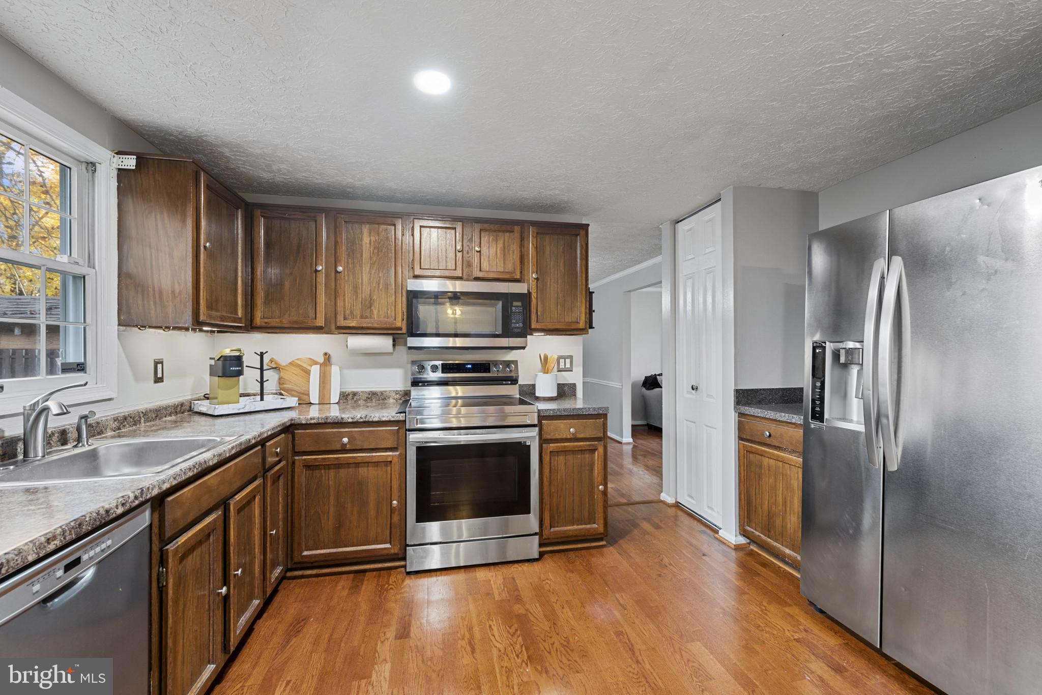 OLDE MILL ESTATES - Residential