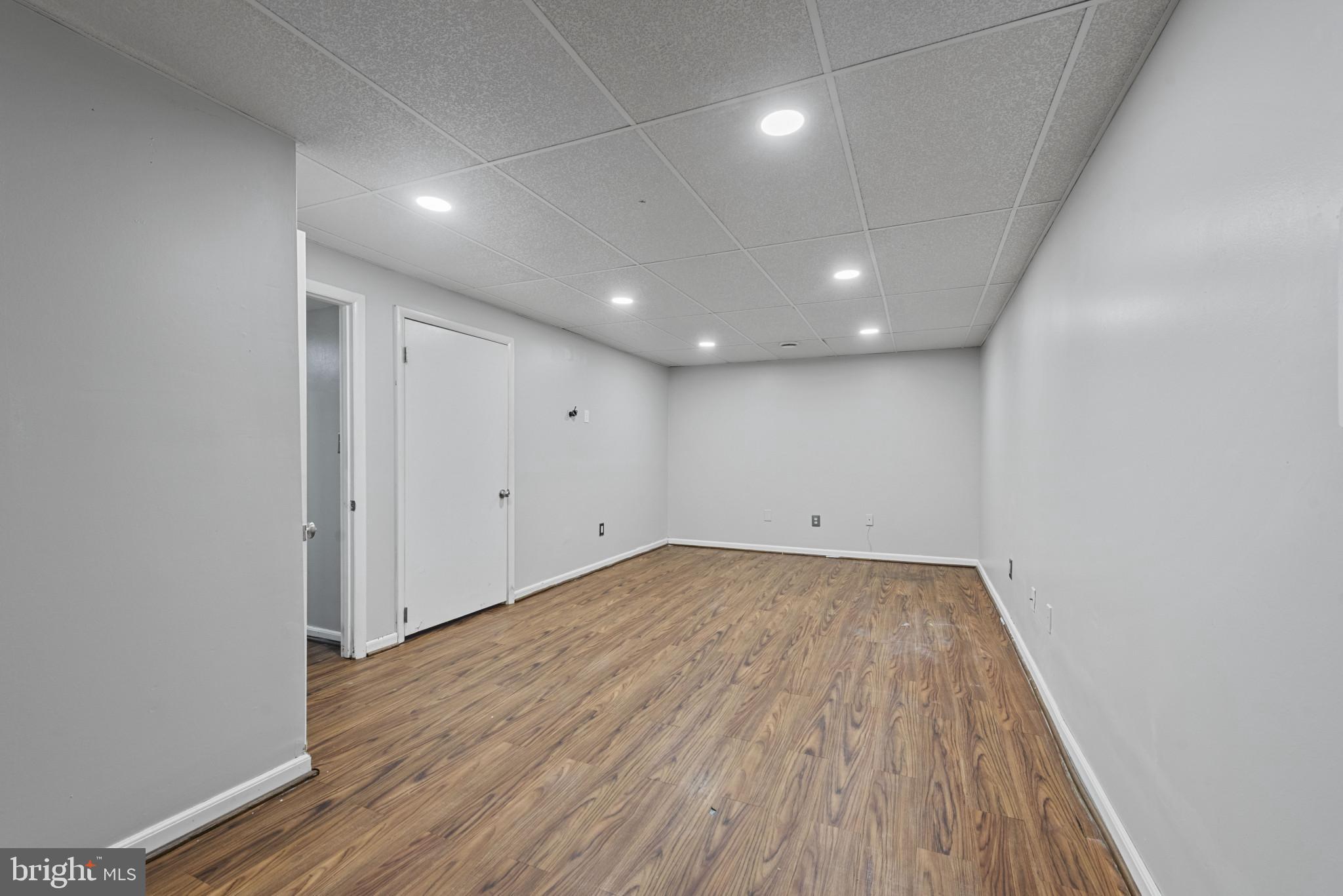 OLDE MILL ESTATES - Residential