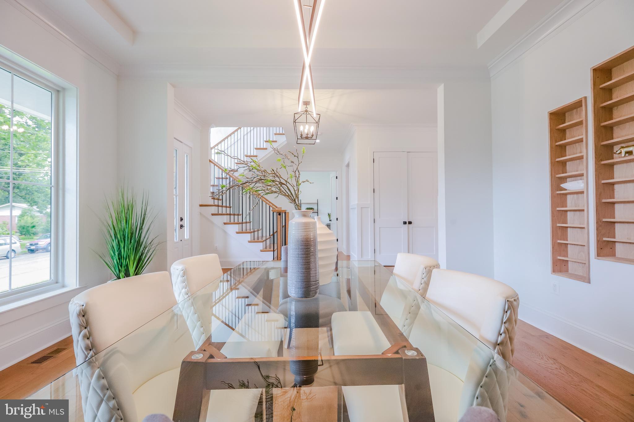 TOWN AND COUNTRY ESTATES - Residential