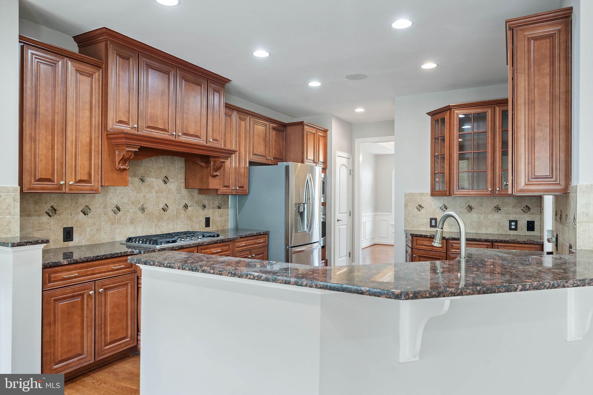 AVONLEA - Residential Lease