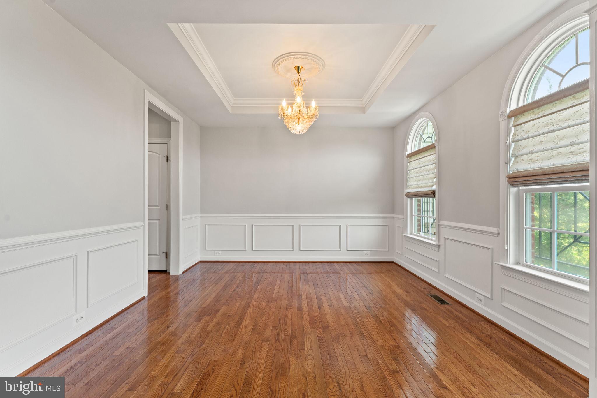 42524 ROWDERBURY SQUARE