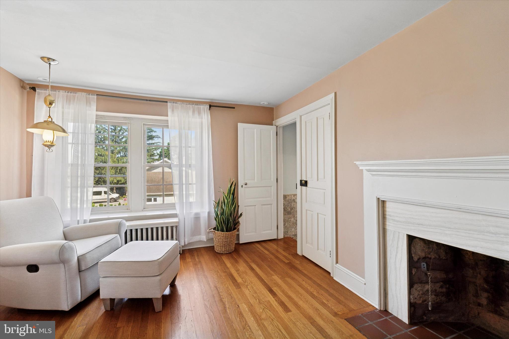 WILLOW GROVE - Residential