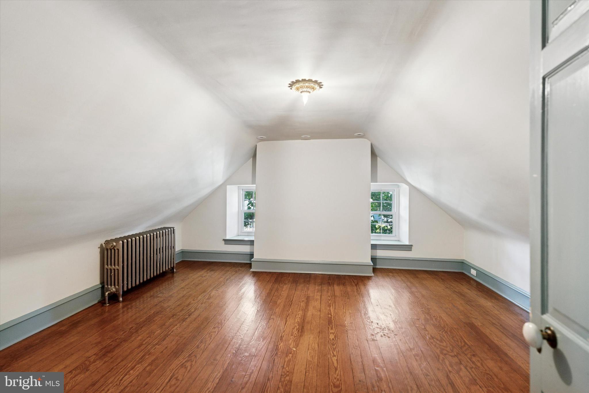 WILLOW GROVE - Residential