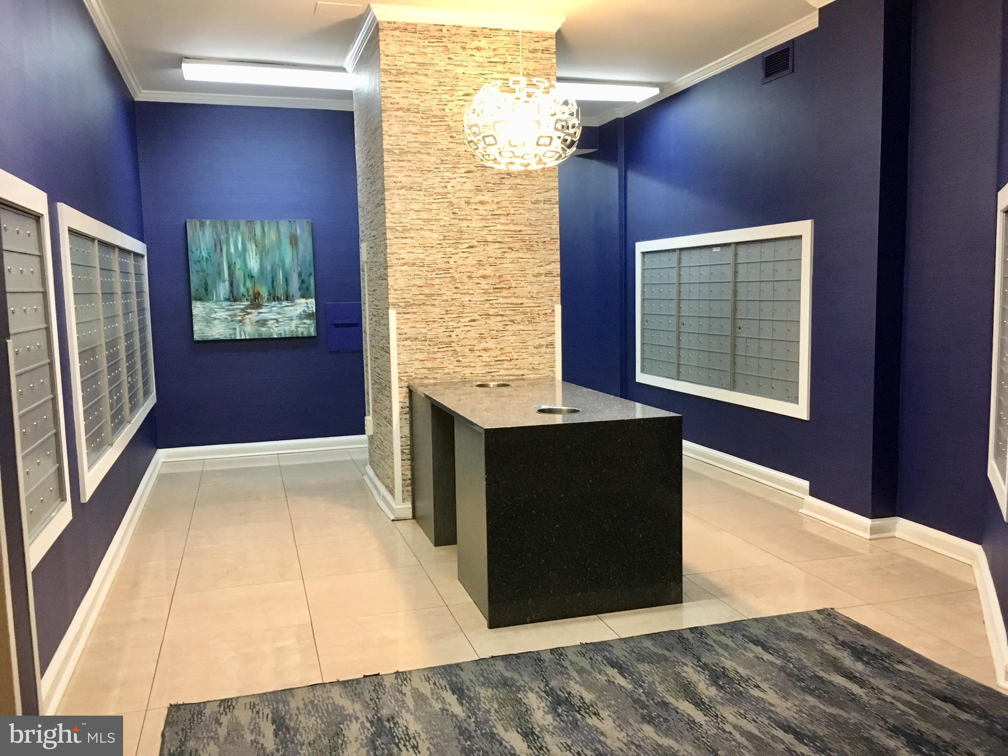 RIVER PLACE SOUTH - Residential