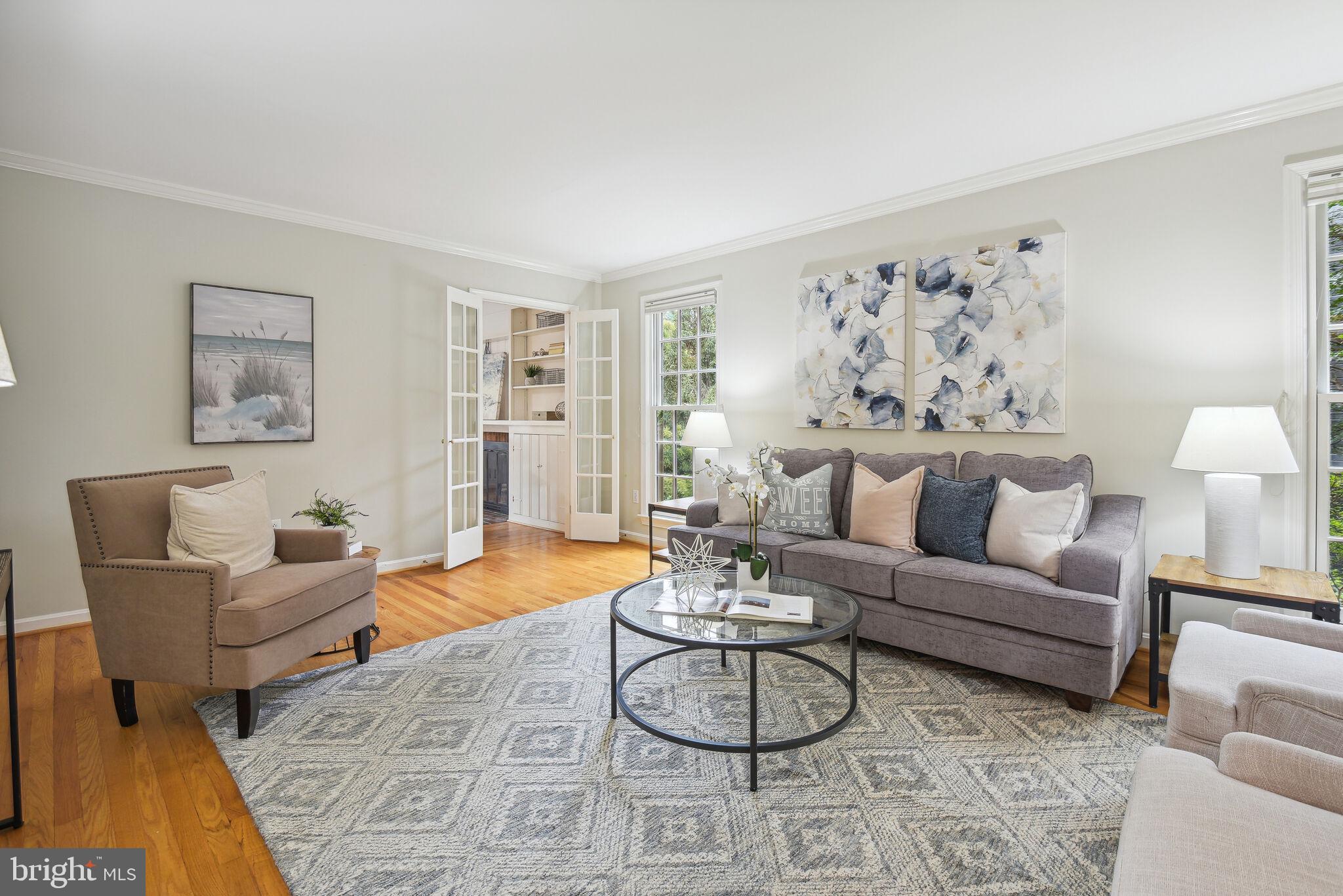 CHEVY CHASE - Residential