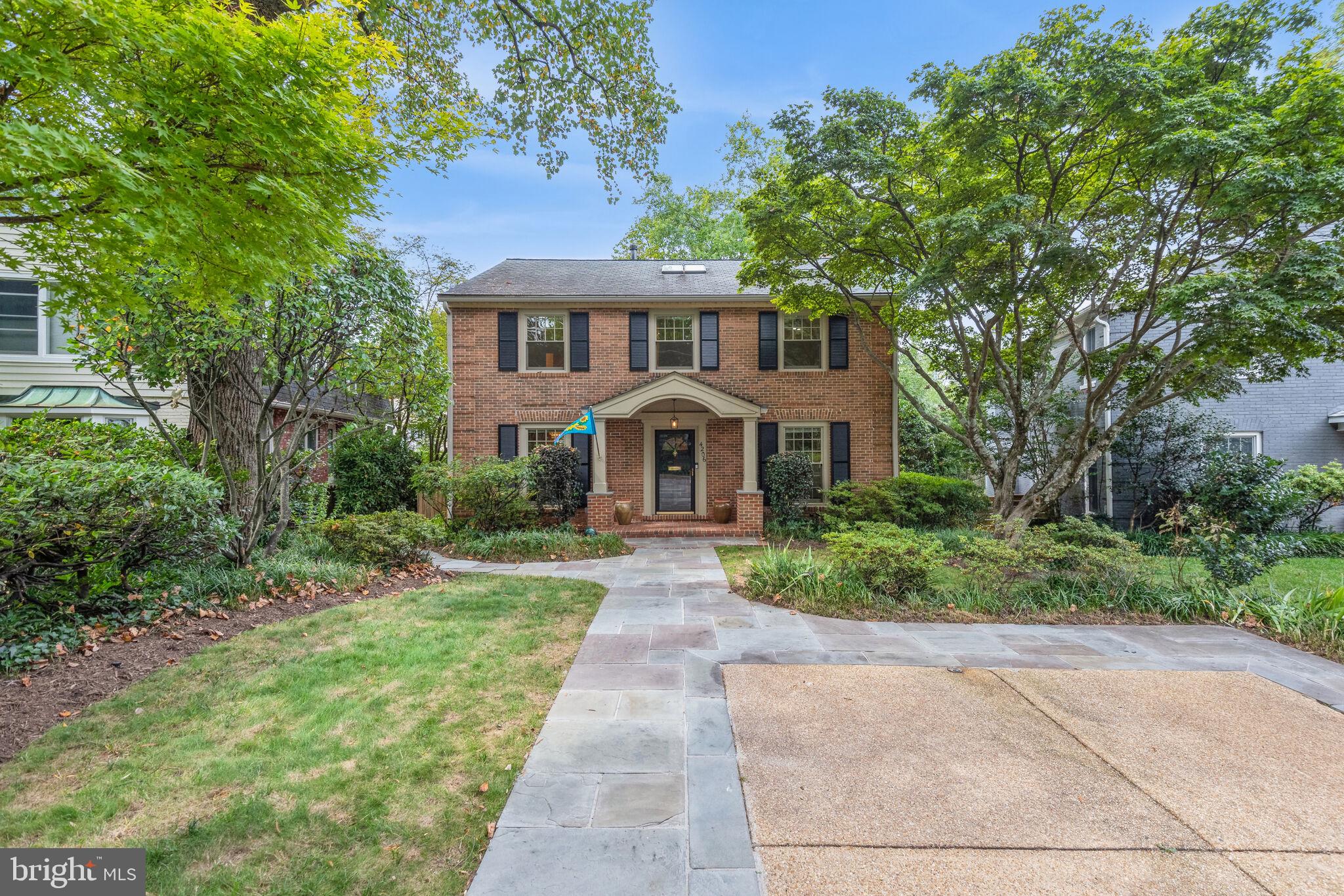 CHEVY CHASE - Residential