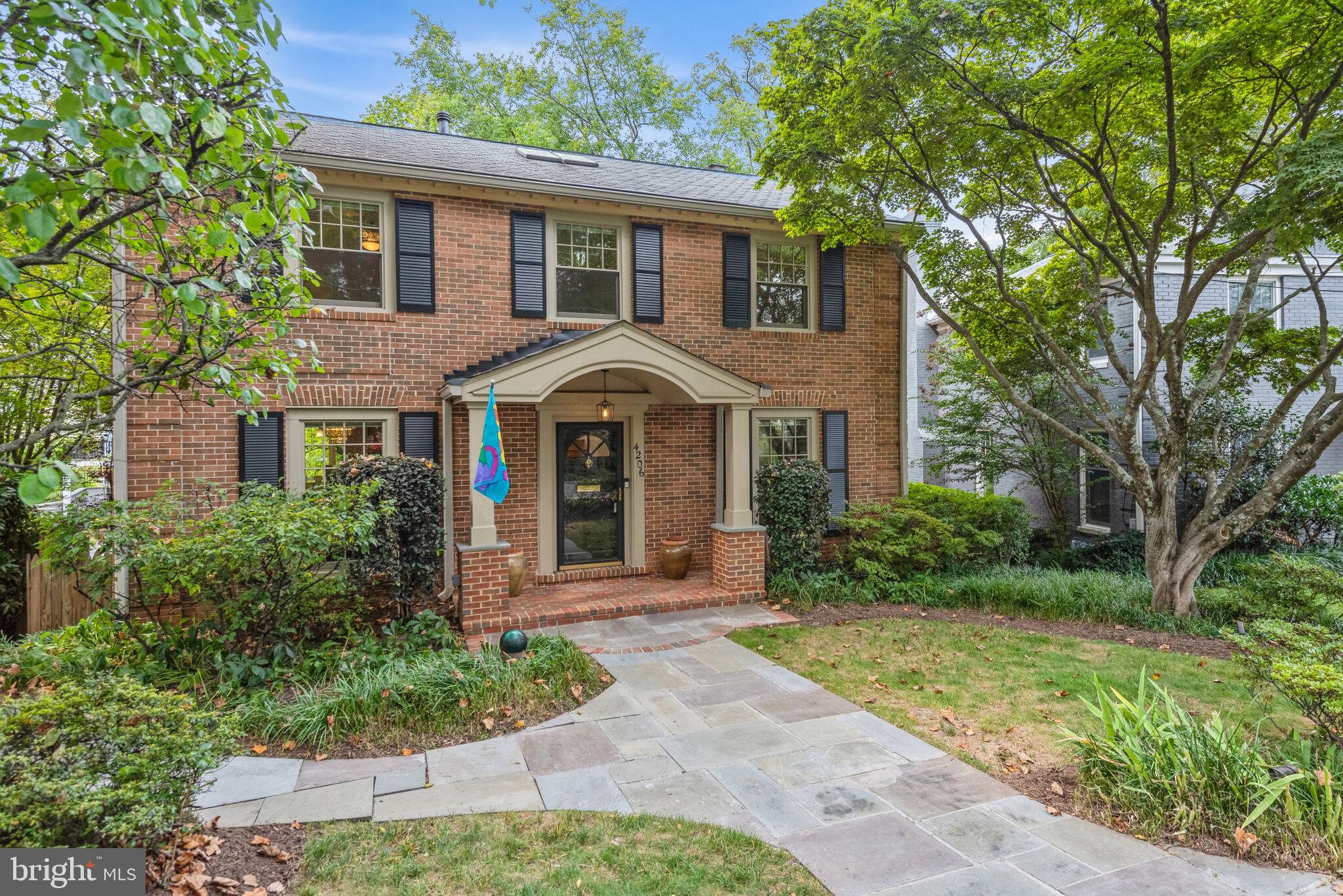 CHEVY CHASE - Residential