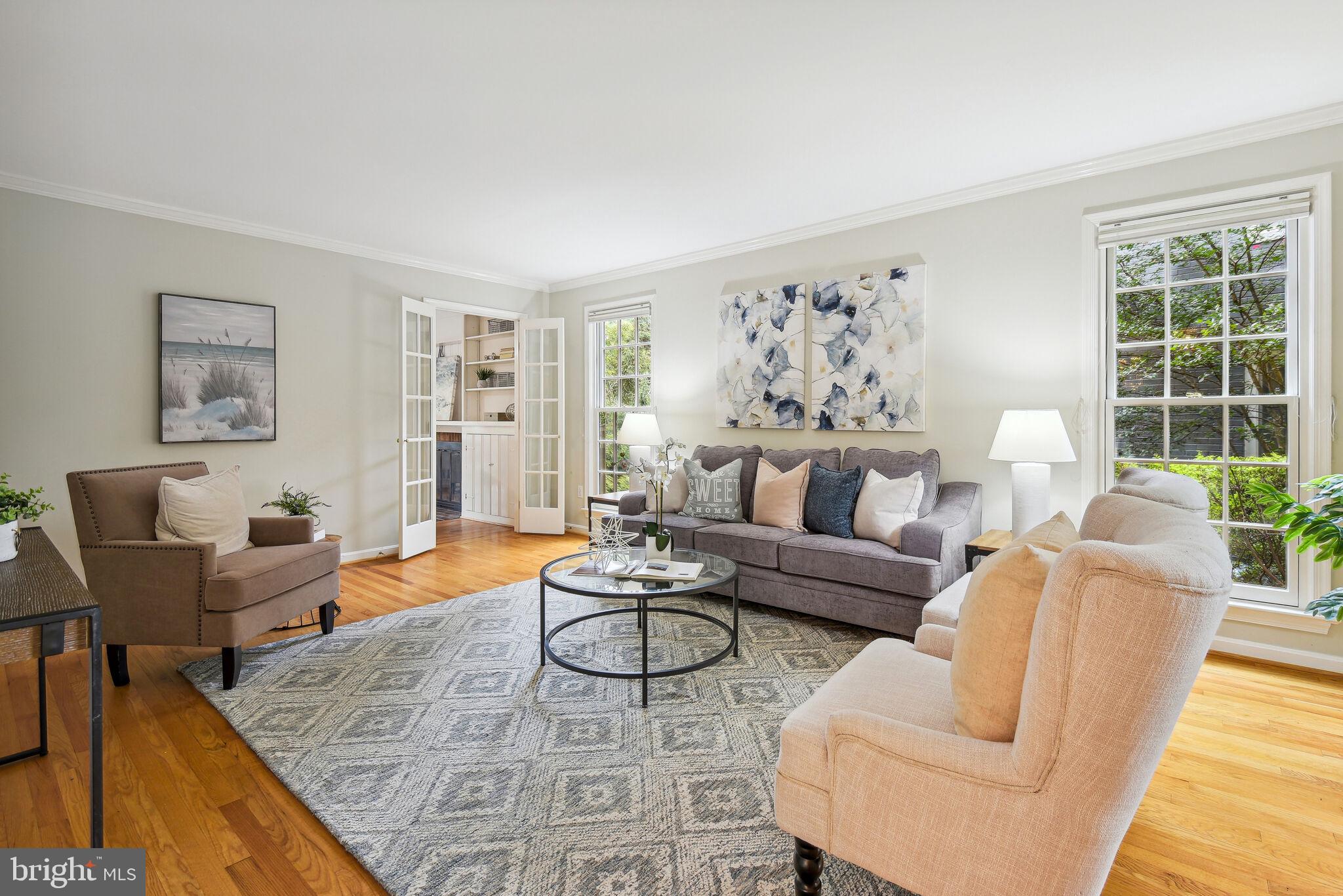 CHEVY CHASE - Residential