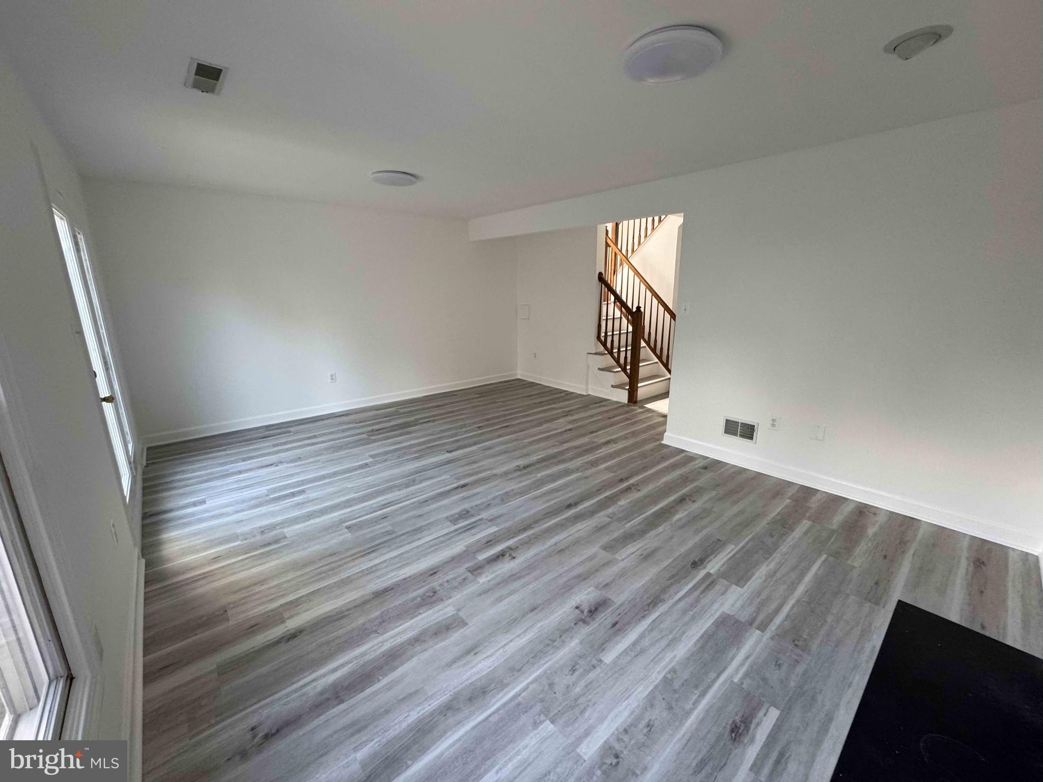 CENTRE RIDGE - Residential