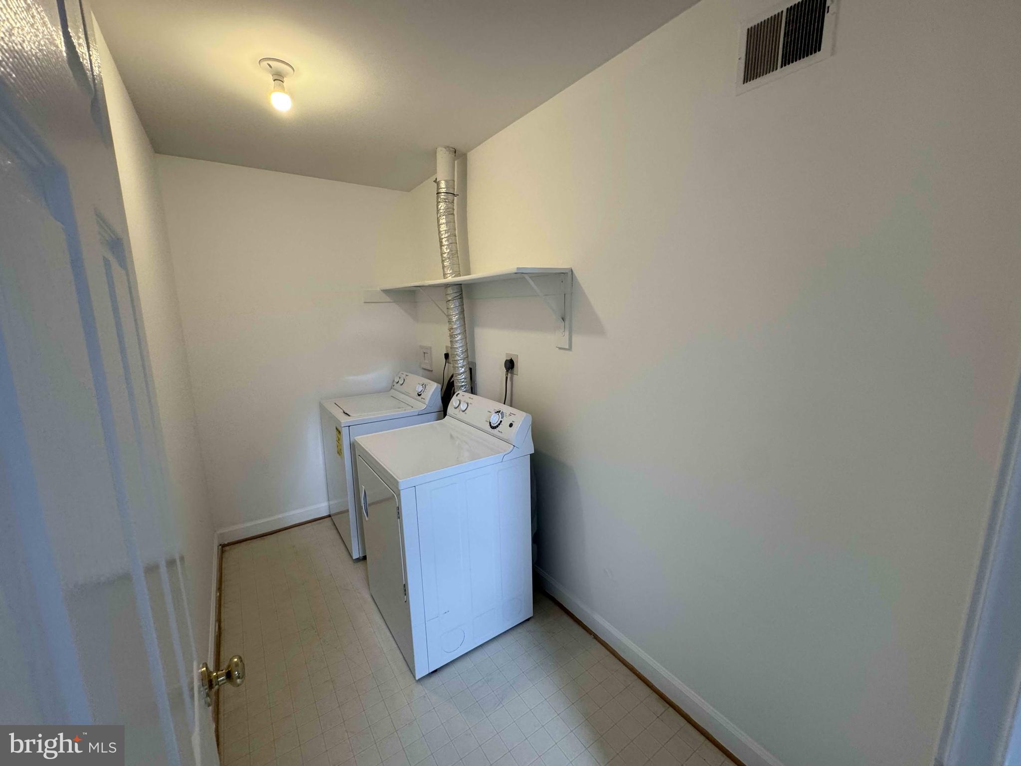 CENTRE RIDGE - Residential