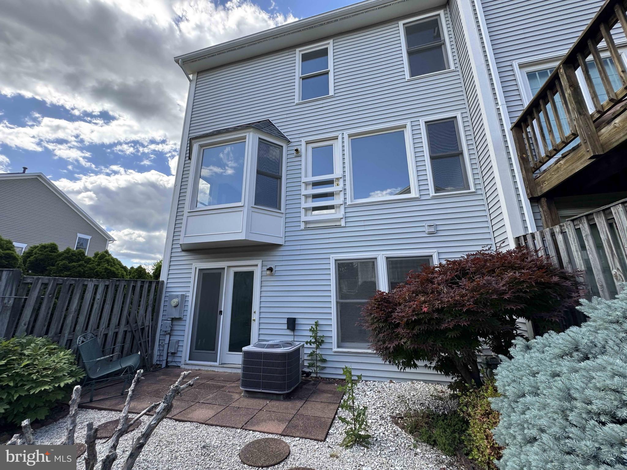 CENTRE RIDGE - Residential