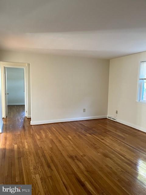 WEST HILLS - Residential Lease