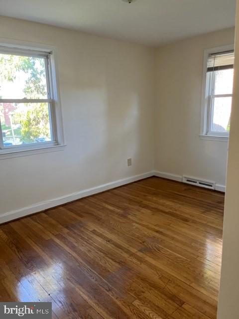 WEST HILLS - Residential Lease