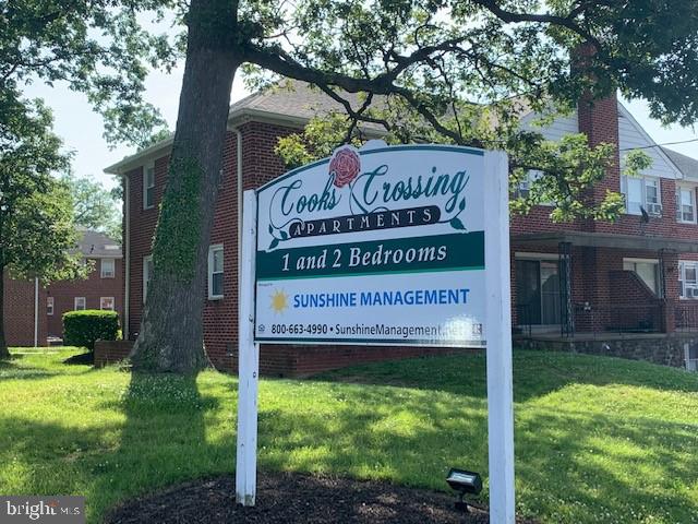 WEST HILLS - Residential Lease